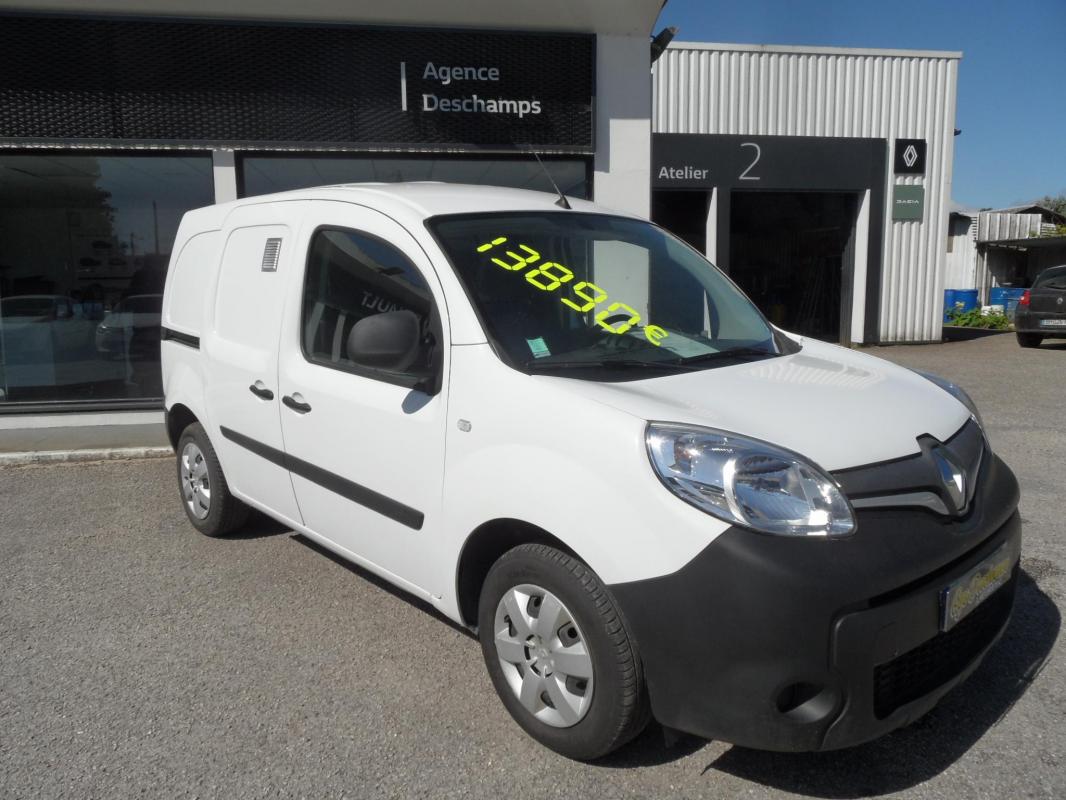 RENAULT KANGOO -  (2020)