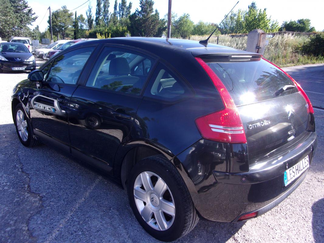 Citroën C4 - 1,6 16v 110cv AMBIANCE VELOURS