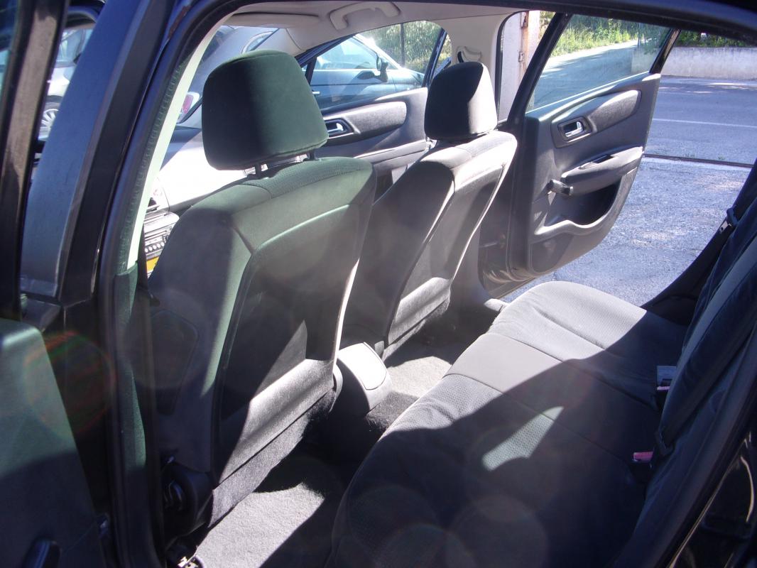 Citroën C4 - 1,6 16v 110cv AMBIANCE VELOURS