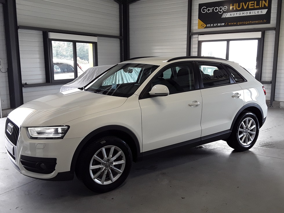 Audi Q3 - 2.0 TDI 140 CV AMBIENTE BV6