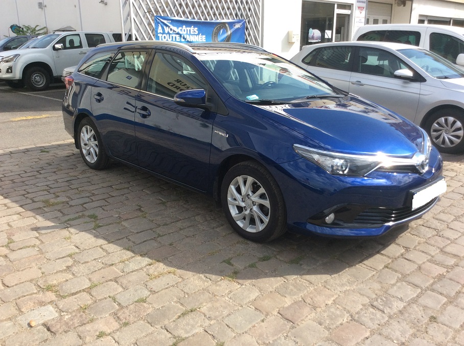 Toyota Auris TOURING SPORTS 1.8 HYBRID 136 COLLECTION CVT AUTO